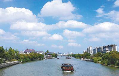 8月下半月全國大部地區空氣質量以良至輕度污染為主